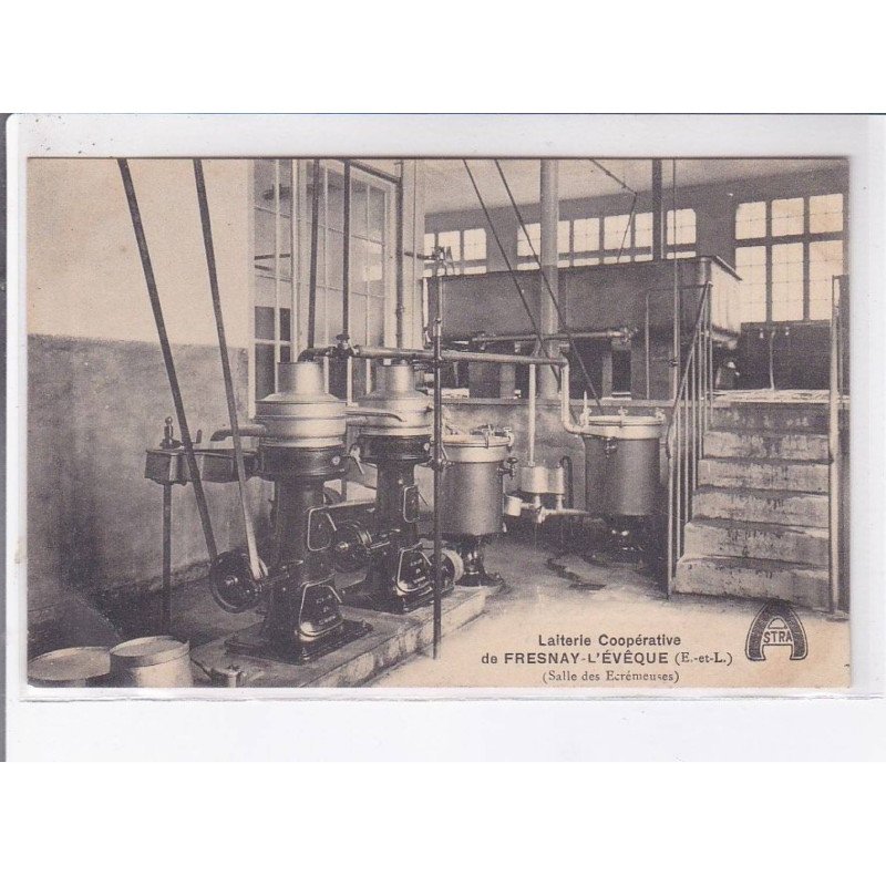 FRESNAY-l'EVEQUE: laiterie coopérative, salle des écrémeuses - très bon état