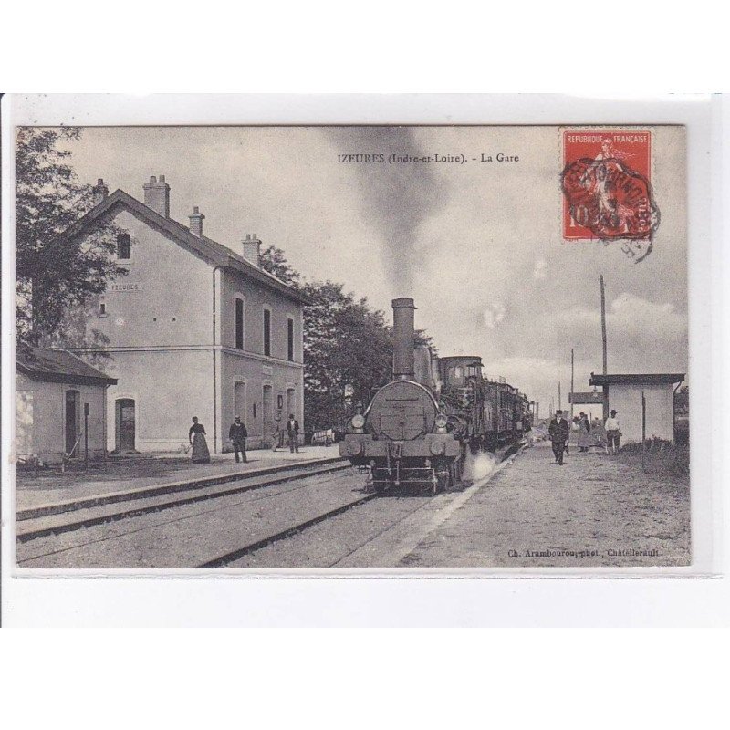 IZEURES: la gare - très bon état