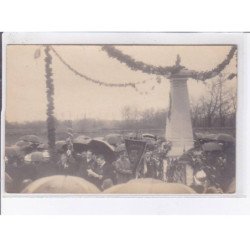 SAVIGNE: cérémonie, monument aux morts - très bon état