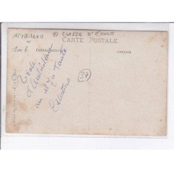 AMBILLOU: classe d'école - très bon état