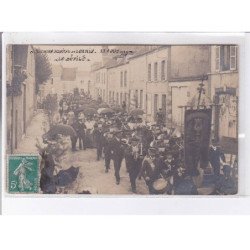 LORRIS: concours musical de lorris, le défilé - très bon état