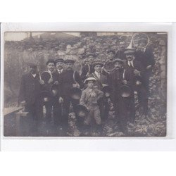 LORRIS: saint-hubert, chasse à courre - très bon état