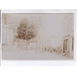 LA CHAPELLE-SAINT-ANDRE: scène de village - très bon état