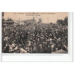 ROUEN - Fêtes Normandes 1909 - Place de la République - En attendant le Cortège - très bon état