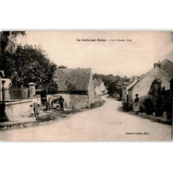 LA CELLE-sur-SEINE: la grande rue - très bon état
