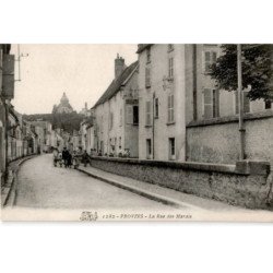 PROVINS: la rue des marais - très bon état