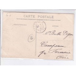 FORGES-les-EAUX: station thermale, un coin de la place brevière un jour de marché - très bon état