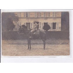 EPLUCHES: militaire, cheval - très bon état