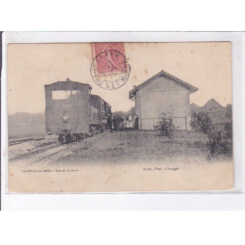 LA CROIX-en-BRIE: la gare - état