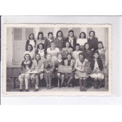 BEAUMONT du GATINAIS: école, groupe de personnes - très bon état