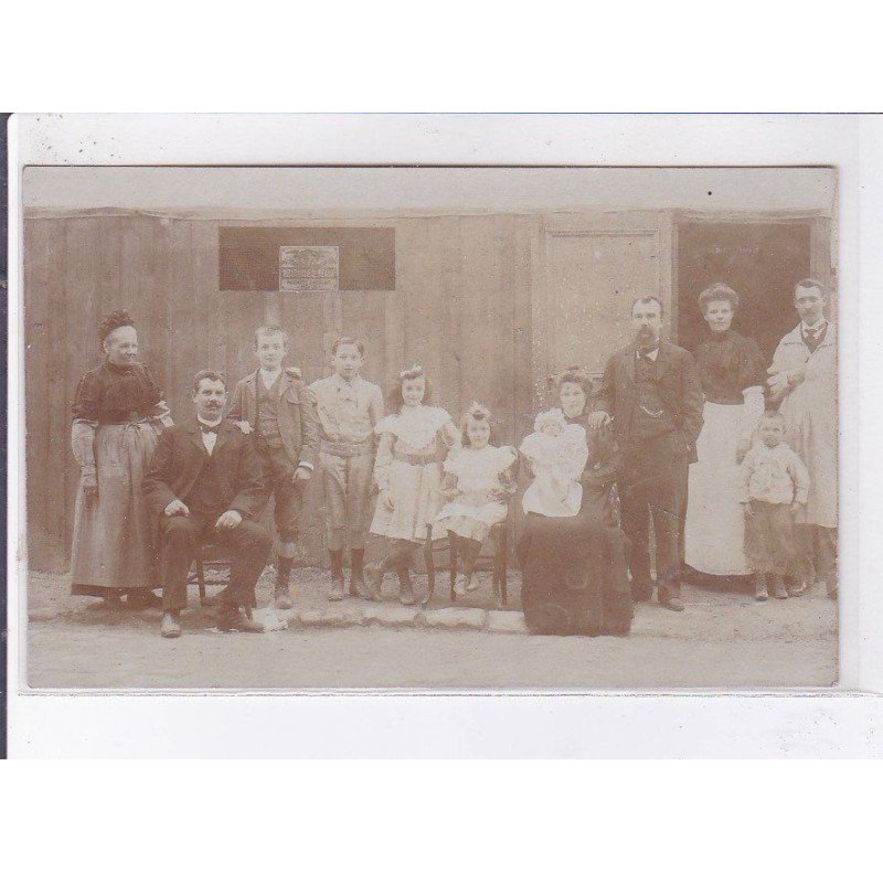 MEAUX: pub, usine à moutarde - très bon état