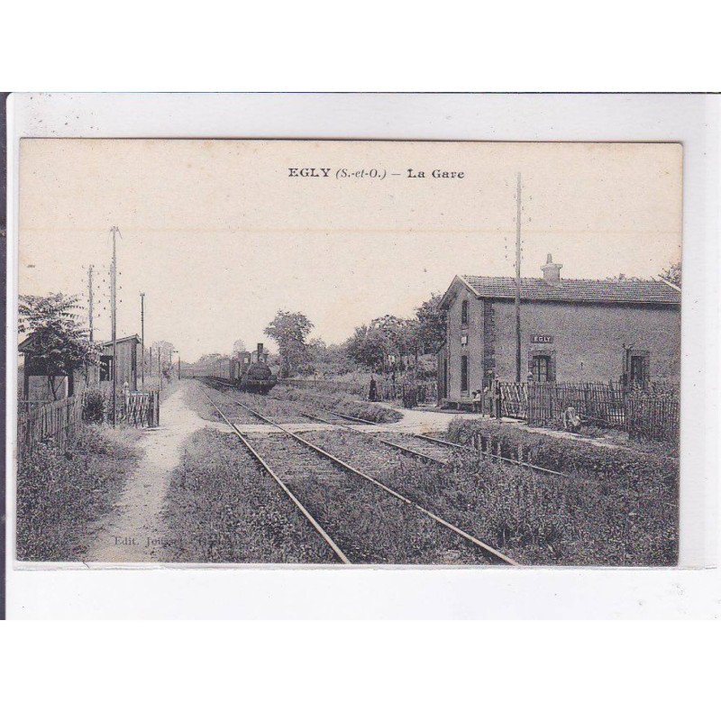 EGLY: la gare - très bon état