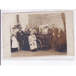 PARIS: plumes pour parures pithon-amiard au 19 rue d'uzes, mode - très bon état