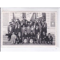 SAINTE-GENEVIEVE-des-BOIS: classe 1948, montargis - très bon état