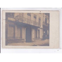 LYON(?): bâtiment - très bon état