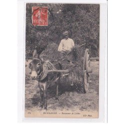 EN SOLOGNE - Ramasseur de litière - très bon état