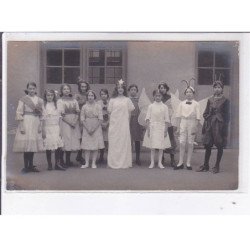 PARIS: fête, déguisement, enfants, école 7CPA 75012 - très bon état