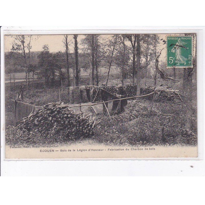 ECOUEN: bois de la légion d'honneur fabrication du charbon de bois - très bon état