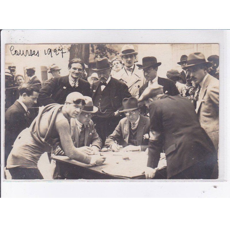 ROYAN(?): à localiser, course cycliste en 1927, vélo - très bon état