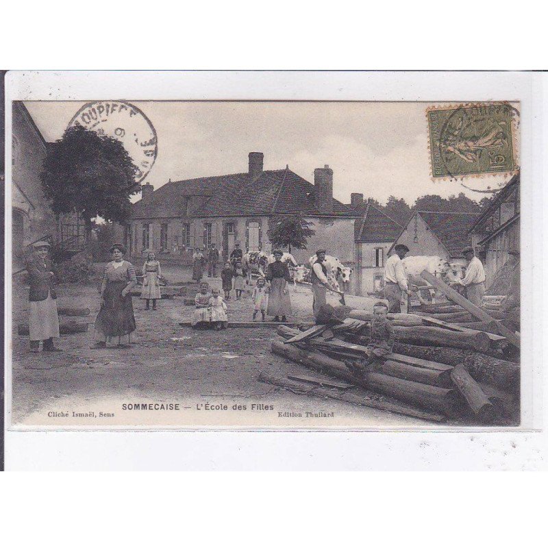 SOMMECAISE: l'école des filles, bois - très bon état