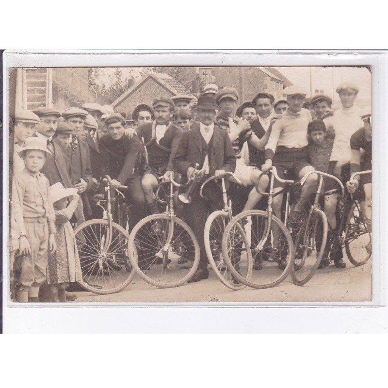MOULINS: course cycliste, vélo - très bon état