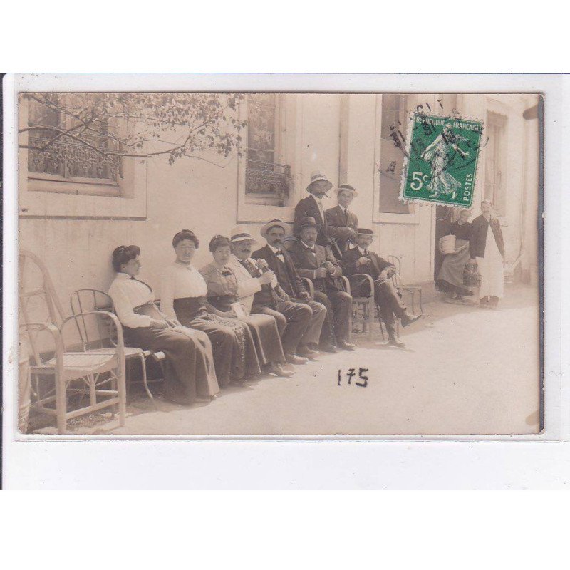 VICHY: hôtel - très bon état