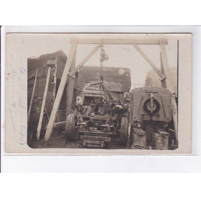 CHEVILLEMONT: camp de chevillemont, tracteur renault - très bon état