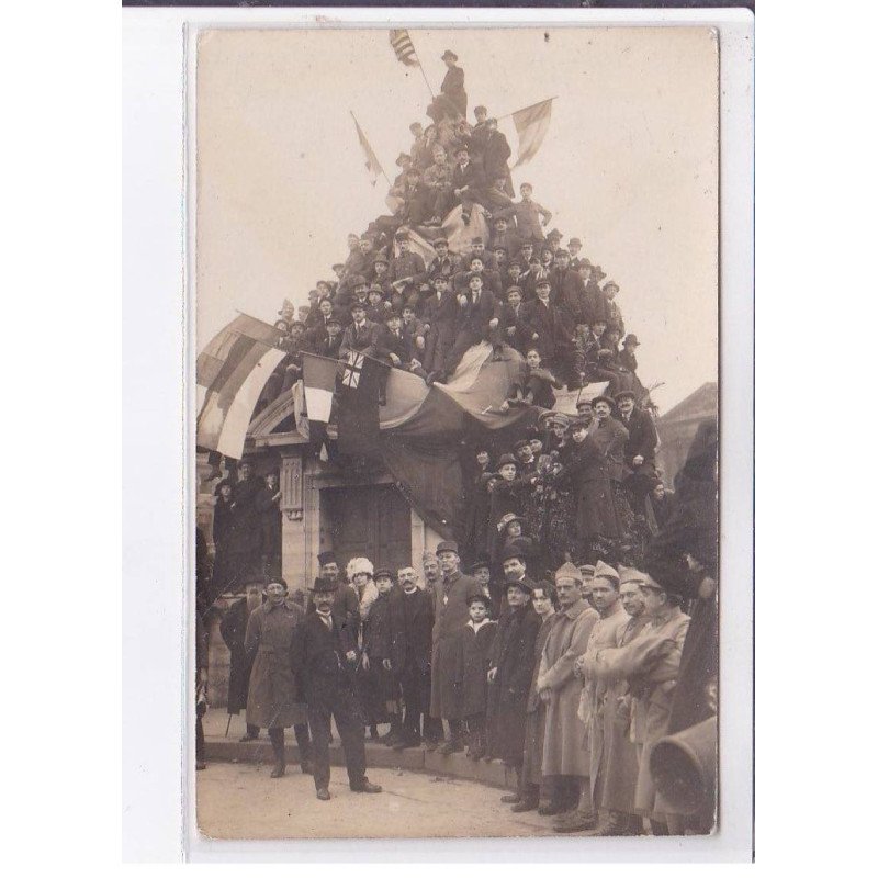 PARIS: 75008 place de la concorde - très bon état
