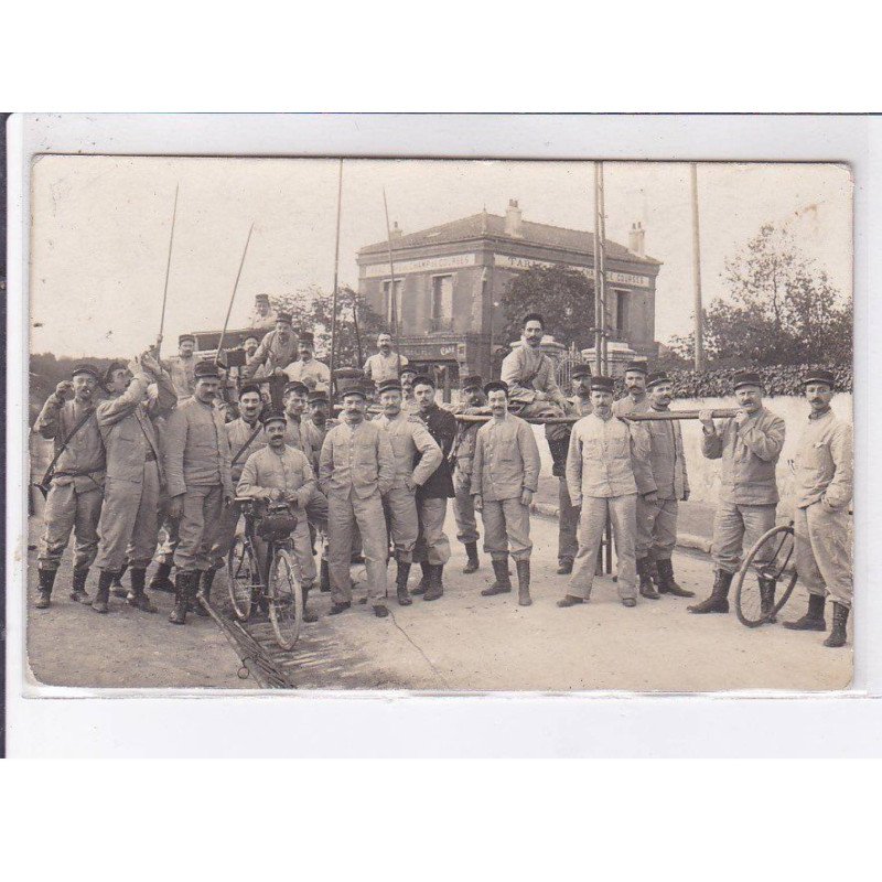SURESNES: tabac café du champ de courses, militaire télégraphiste - très bon état