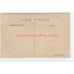 BUSSANG : photo collée sur une carte postale d'un jardinier dans le jardin de la poste vers 1910 - très bon état
