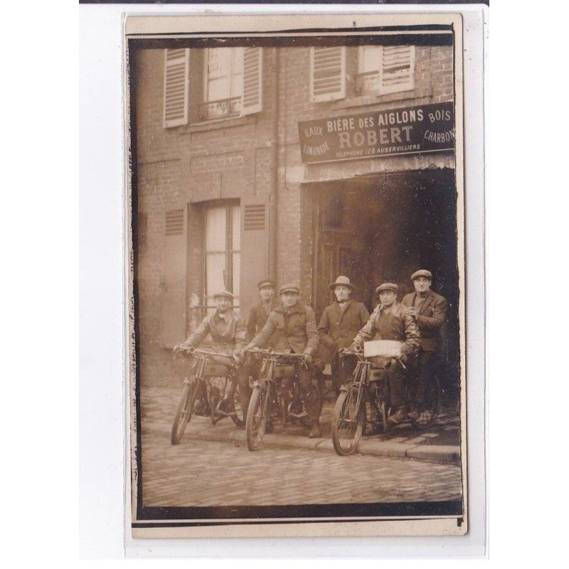AUBERVILLIERS(?): moto, bière des aiglons Robert - très bon état