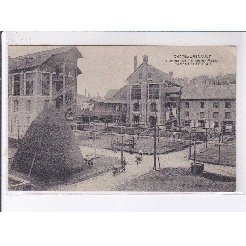 CHATEAURENAULT: intérieur de tannerie-maison placide peltereau - très bon état