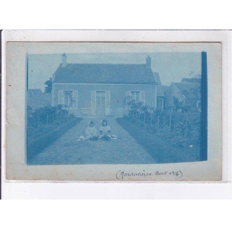 GARENCIERES: août 1916, pavillon, jeunes filles - très bon état