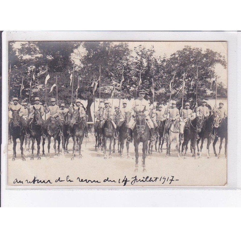 TARASCON(?): militaires, photographie Pierron - très bon état