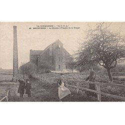 BRICQUEBEC - Le Moulin à Vapeur de la Trappe - très bon état