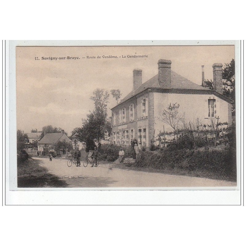 SAVIGNY SUR BRAYE - Route de Vendôme - la Gendarmerie - très bon état