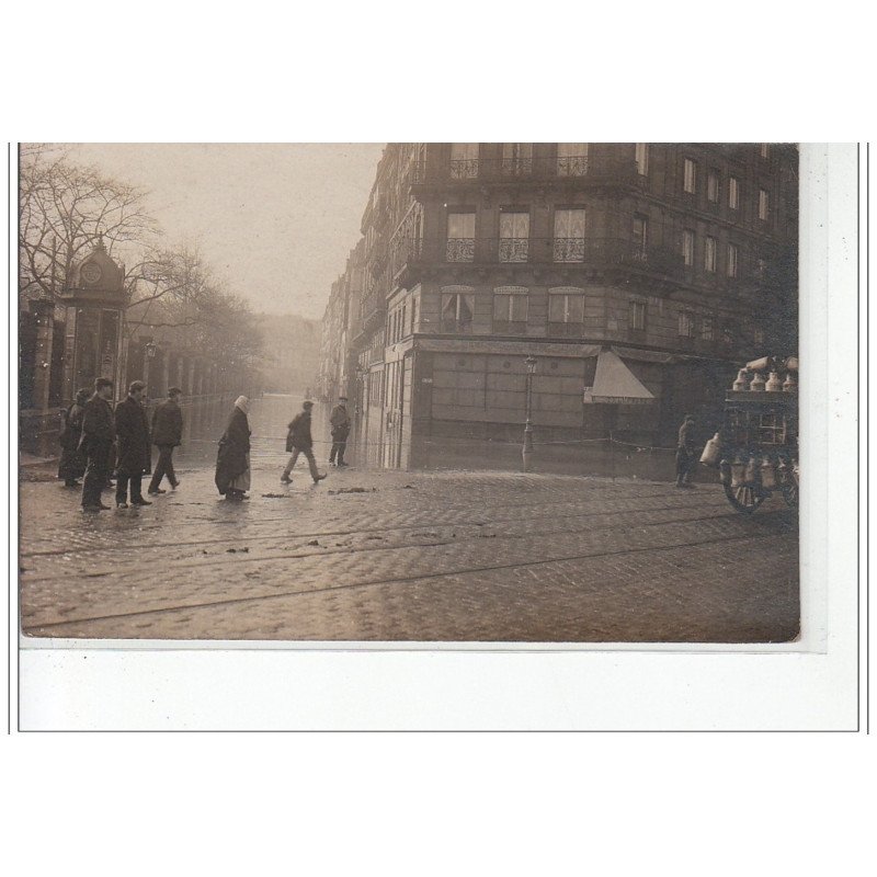PARIS - inondations 1910 - carte photo - très bon état PARIS - inondations 1910 - carte photo - très bon état