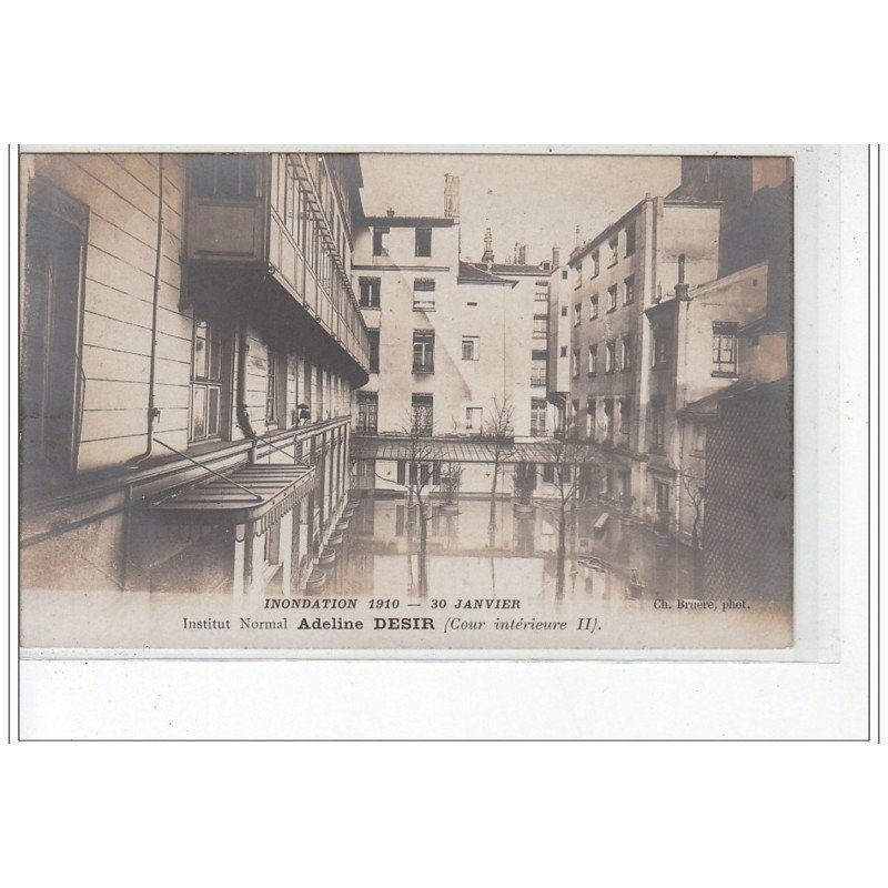 PARIS - inondations 1910 - carte photo - très bon état