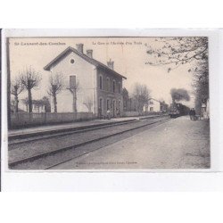 SAINT-LAURENT-des-COMBES: la gare et l'arrivée d'un train - très bon état