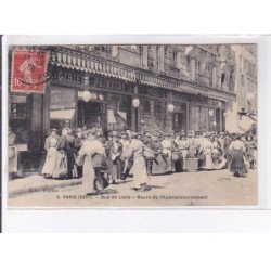 PARIS: rue de lévis, heure de l'approvisionnement 75017 - très bon état