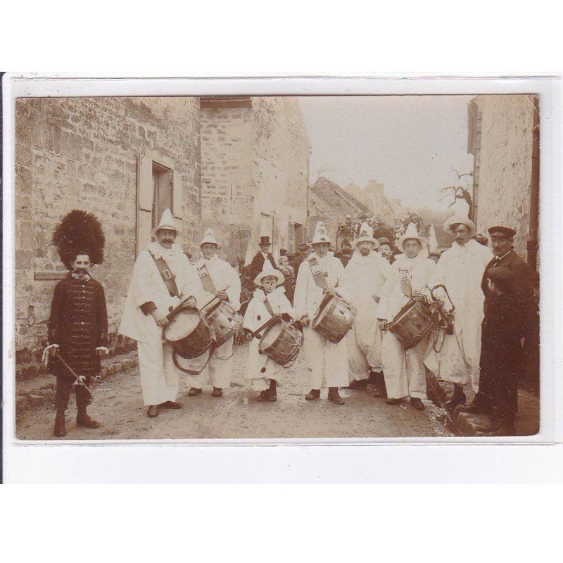 BLAINCOURT-les-PRECY: fête, cavalcade - état