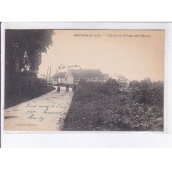 ATHIES: l'entrée du village, côté mantes - très bon état