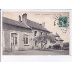 PRIVEZAC: maison d'école - état