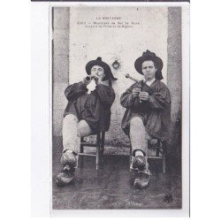 FINISTERE: musiciens de bal de noce joueurs de flûte et de bignou - très bon état