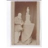 LA FERTE MILLON: le statuaire Hiolin et la maquette de racine enfant - état