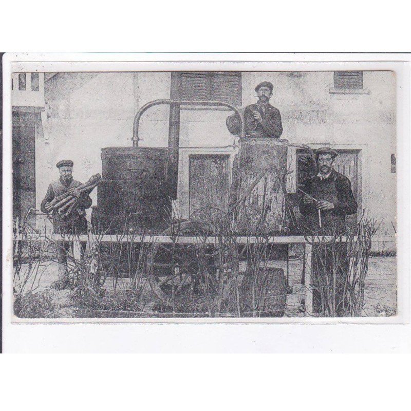 MONTIGNY-sur-LOING: bouilleur de crus, (editeur L. Coffin fils à Sorques) - état