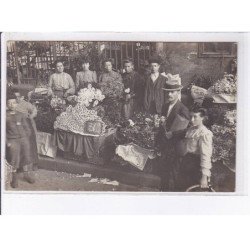 PARIS: les halles, marchand de fleurs - très bon état