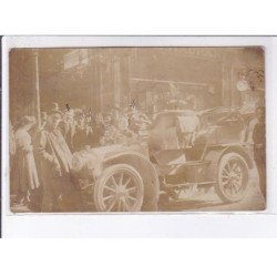 PARIS: automobile, restaurant - état