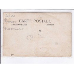 PARIS: automobile, restaurant - état