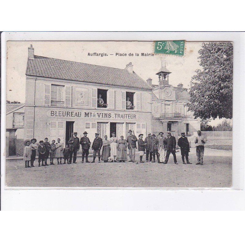 AUFFARGIS: place de la mairie, bleureau, vins, traiteur - très bon état